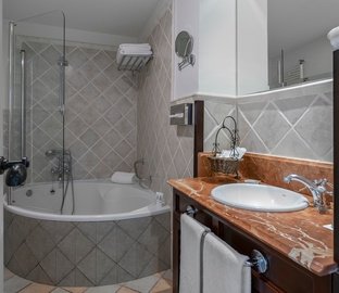 Bathroom  Vincci La Rábida 4* Seville